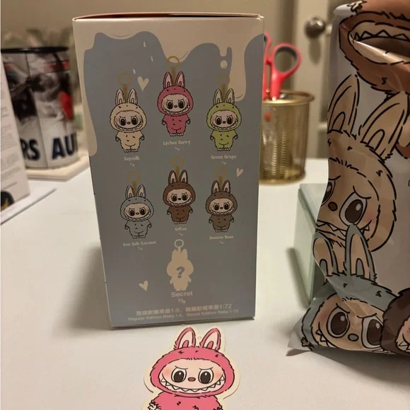 Authentic Pop Mart Exciting Macaron Vinyl Face Toy - Lychee Berry - Picture 3 of 5